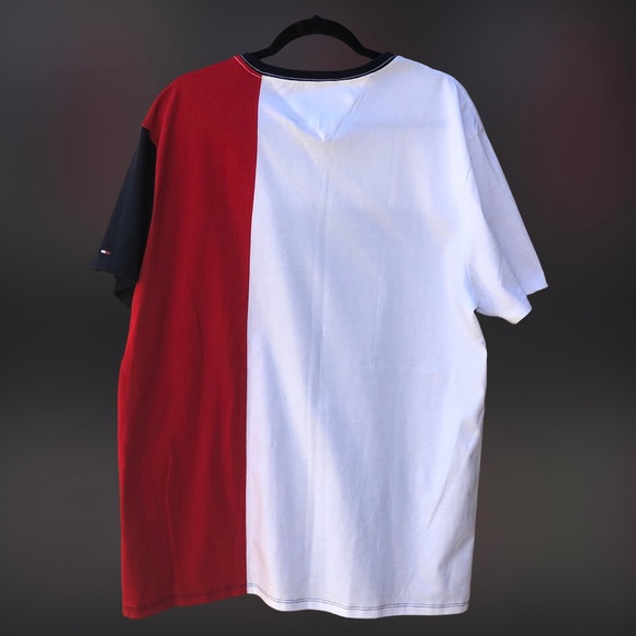 Vintage Tommy Hilfiger Tee - Picture 2 of 5